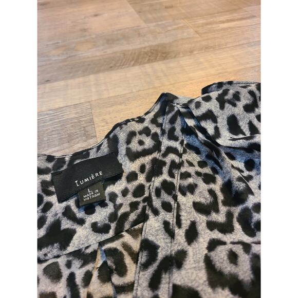 Lumiere large women's leopard print semi sheer blouse - Picture 4 of 10